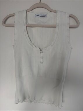 Zara Cream Ribbed Knit Tank Top with Front Buttons